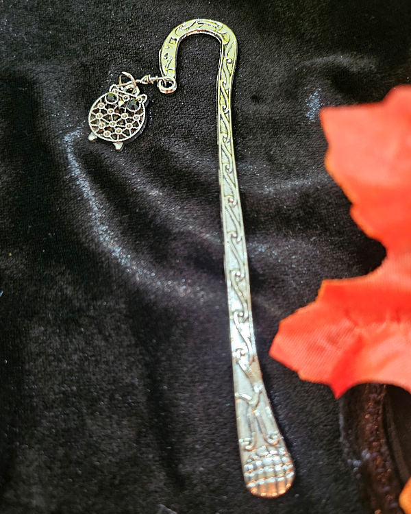 Bookhook: Silver Shepherd's Crook with Owl charm